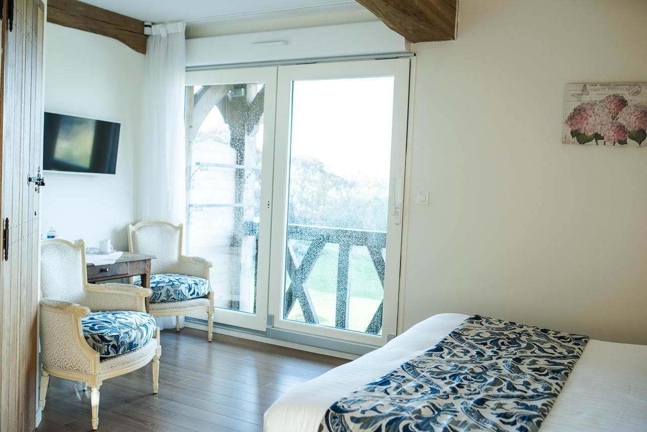 บีแอนด์บี เลอ โคล่ ดู ฟาร์ Bed & Breakfast Saint-Samson-de-la-Roque ภายนอก รูปภาพ