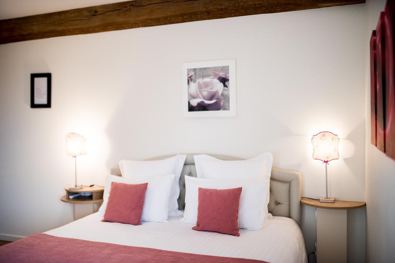 บีแอนด์บี เลอ โคล่ ดู ฟาร์ Bed & Breakfast Saint-Samson-de-la-Roque ภายนอก รูปภาพ
