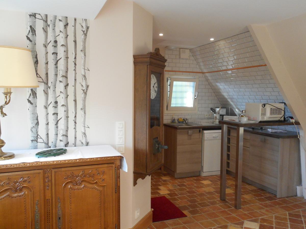 บีแอนด์บี เลอ โคล่ ดู ฟาร์ Bed & Breakfast Saint-Samson-de-la-Roque ภายนอก รูปภาพ