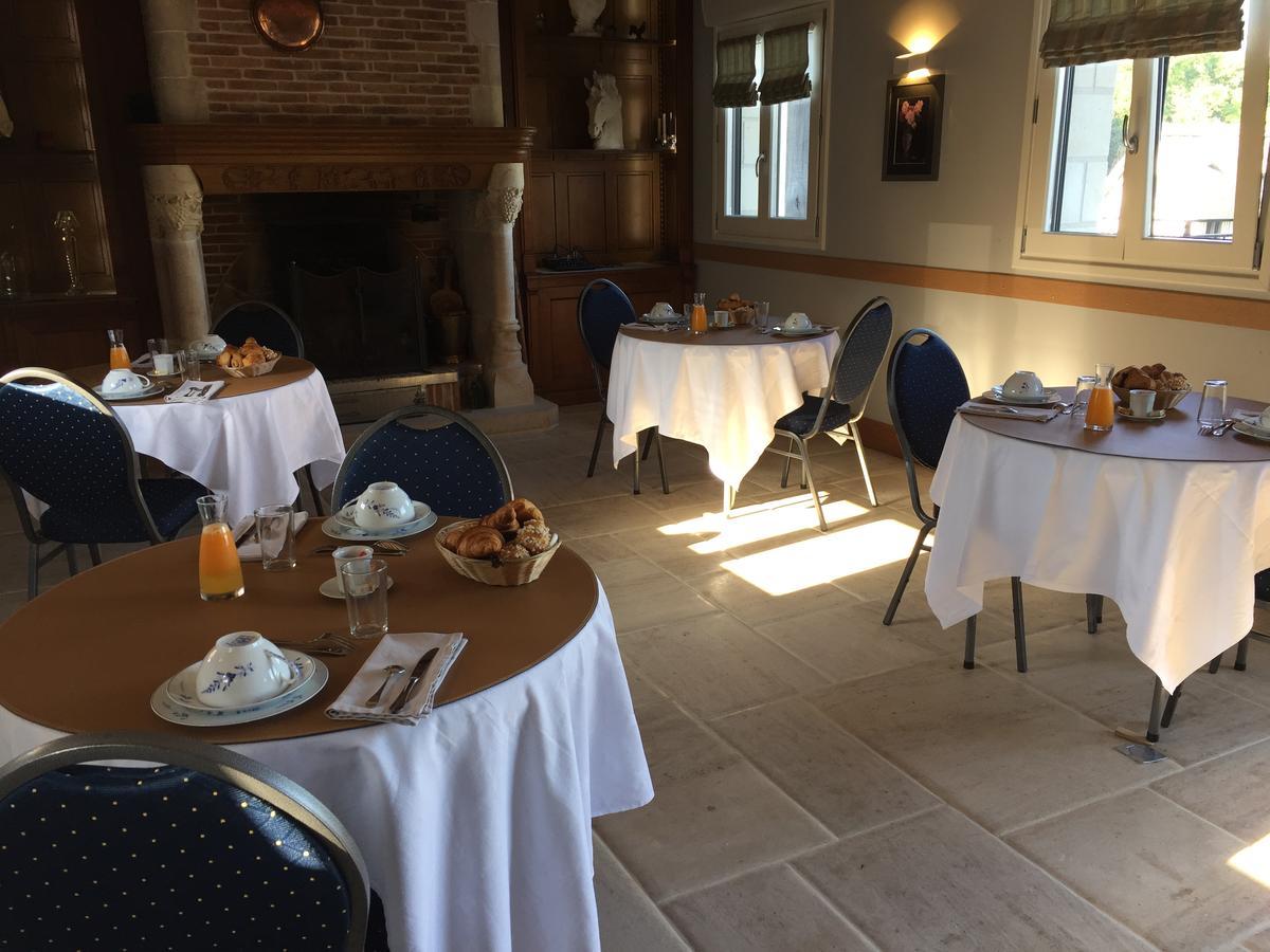 บีแอนด์บี เลอ โคล่ ดู ฟาร์ Bed & Breakfast Saint-Samson-de-la-Roque ภายนอก รูปภาพ