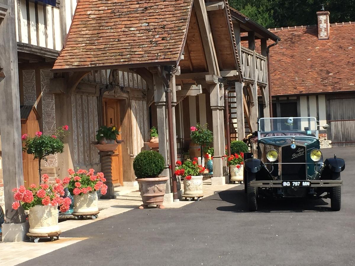บีแอนด์บี เลอ โคล่ ดู ฟาร์ Bed & Breakfast Saint-Samson-de-la-Roque ภายนอก รูปภาพ